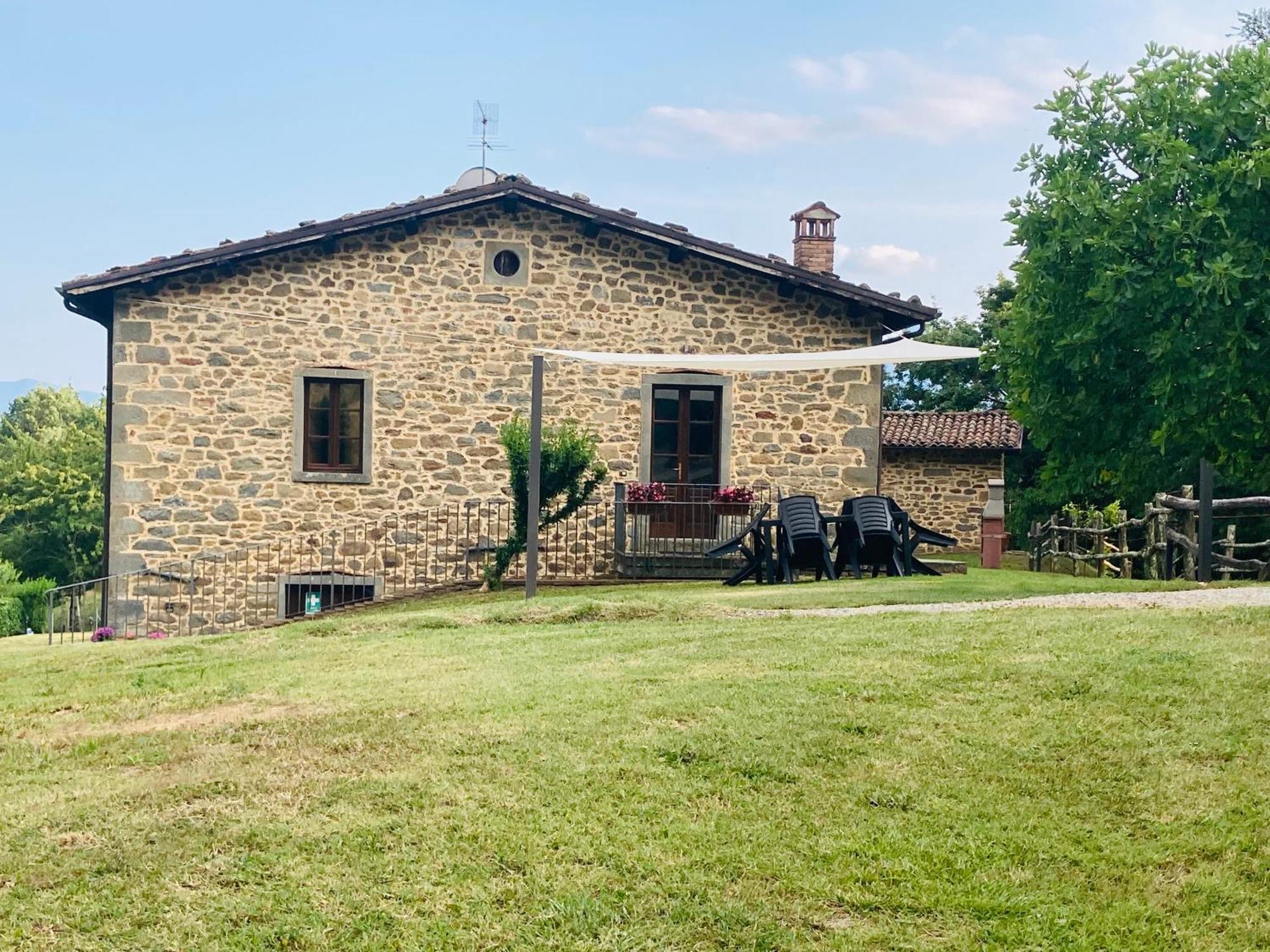 Agriturismo Tramonti Castiglione di Garfagnana Kültér fotó