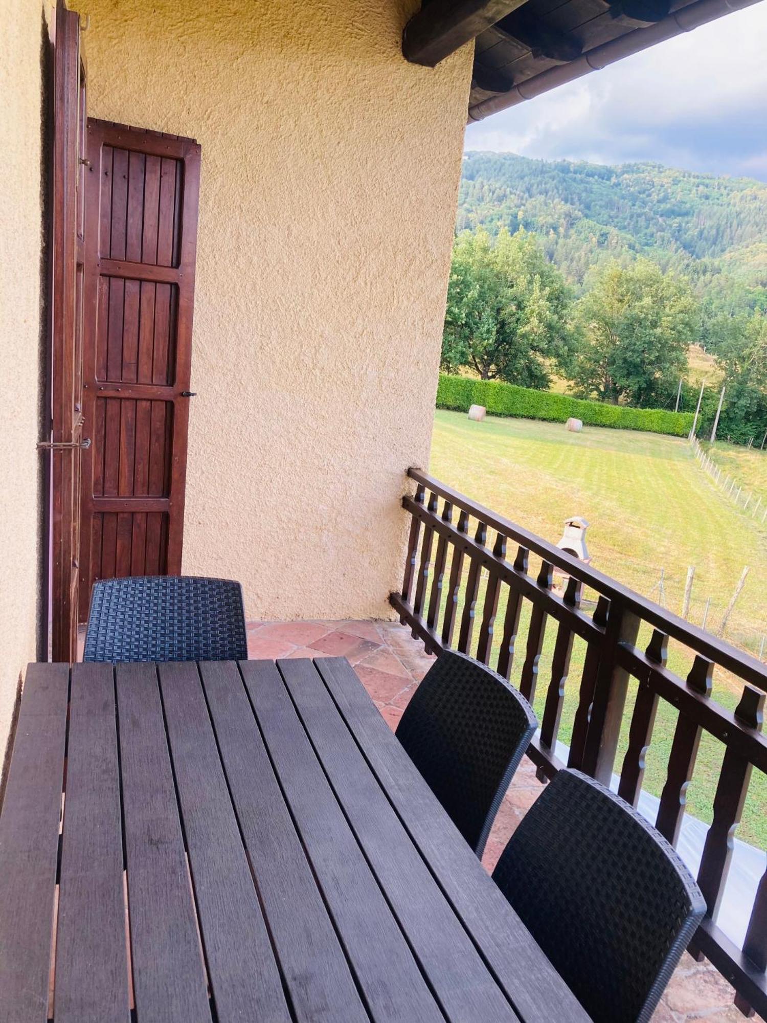 Agriturismo Tramonti Castiglione di Garfagnana Kültér fotó