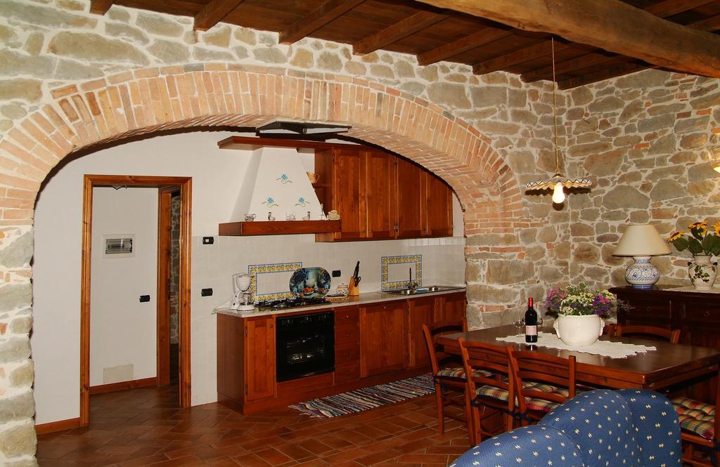 Agriturismo Tramonti Castiglione di Garfagnana Szoba fotó