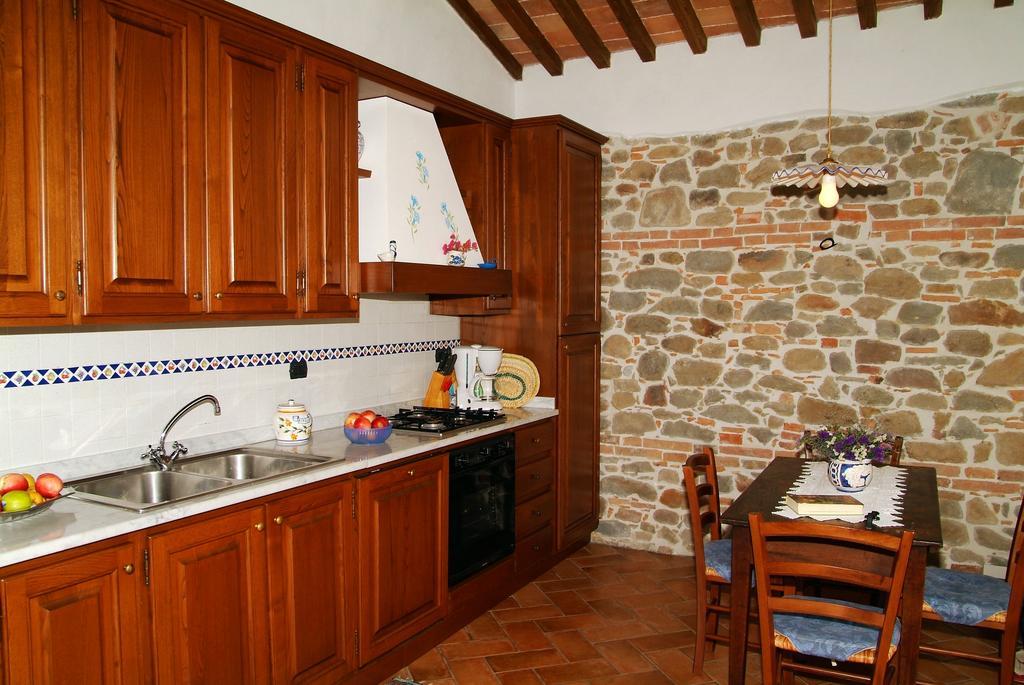 Agriturismo Tramonti Castiglione di Garfagnana Szoba fotó