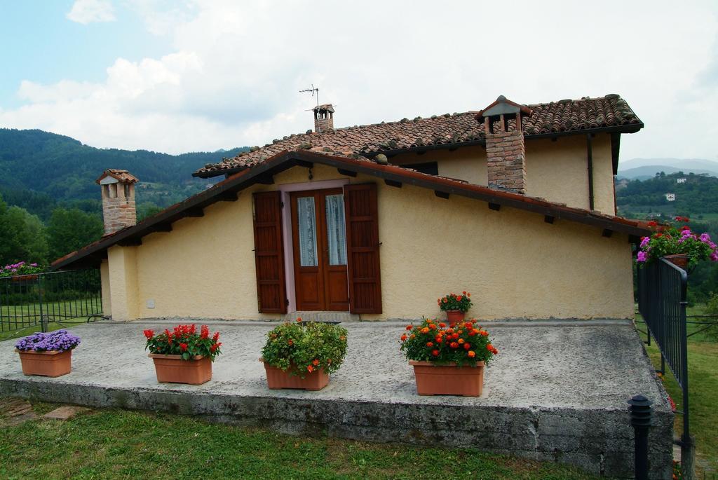 Agriturismo Tramonti Castiglione di Garfagnana Szoba fotó